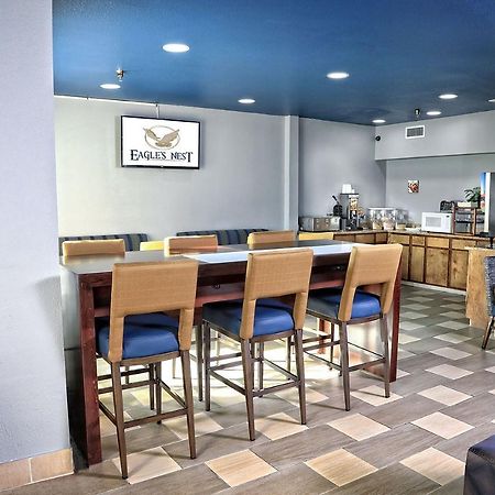 סטייטסבורו Eagles Nest Inn מראה חיצוני תמונה